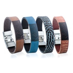 Leren armband met afdruk